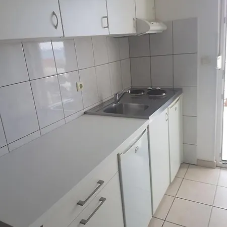 Apartman Damjan *