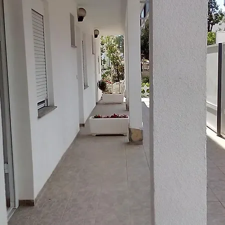 Damjan Apartmán Trogir